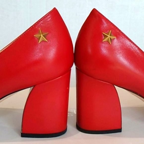 Gucci Luxury Star Adornment Shoes! - Picture 8 of 16